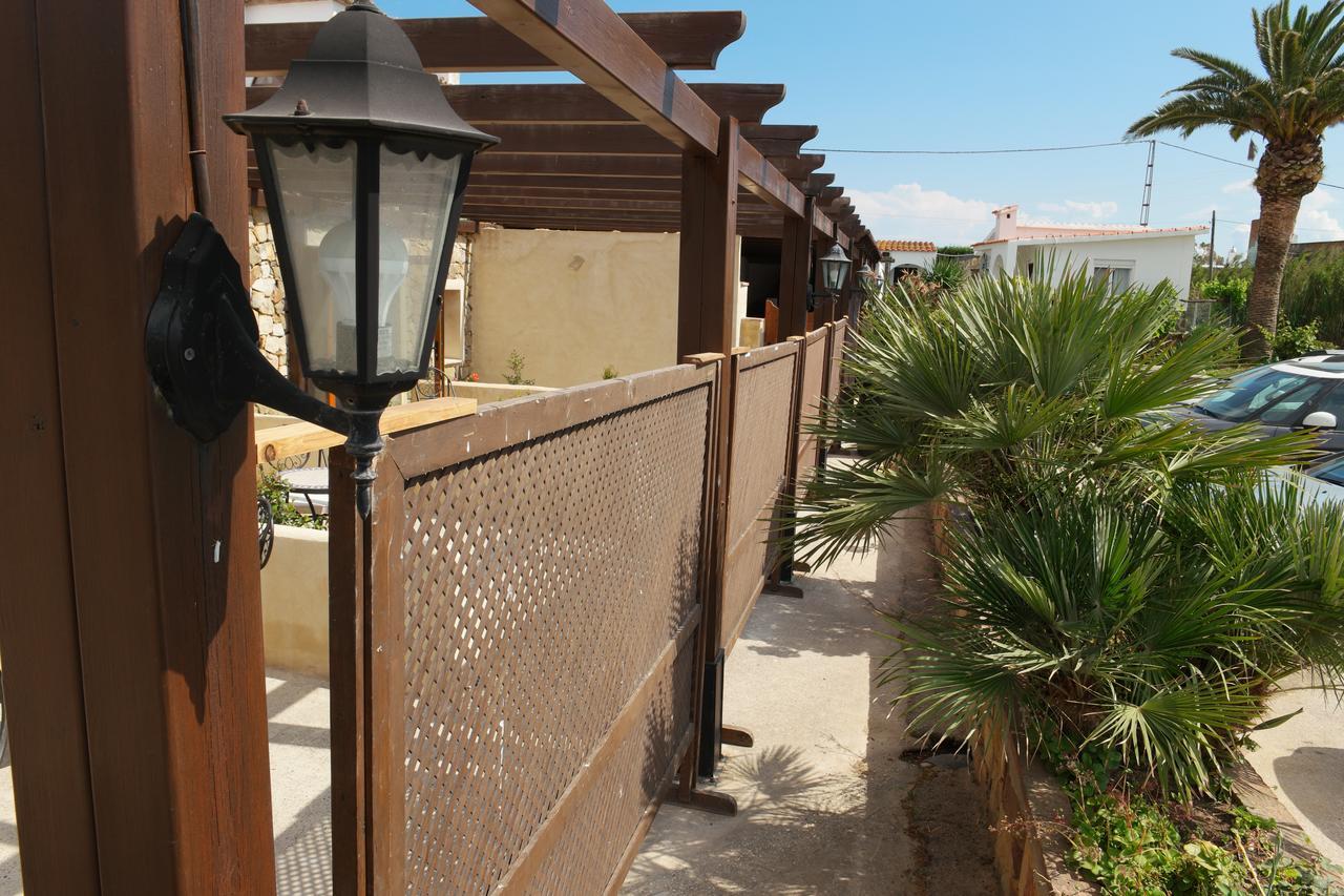 El Rancho Aparthotel Тарифа Екстериор снимка