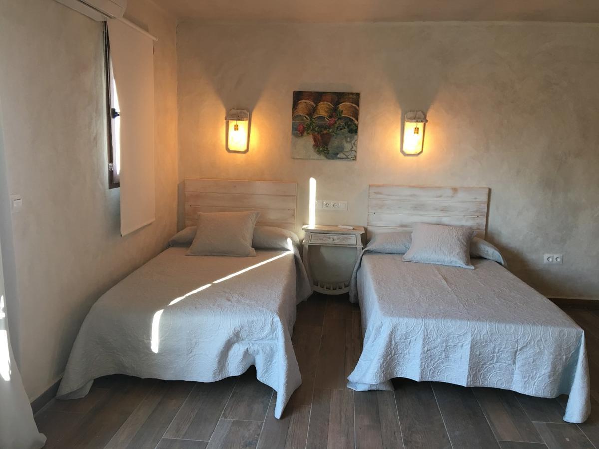 El Rancho Aparthotel Тарифа Екстериор снимка