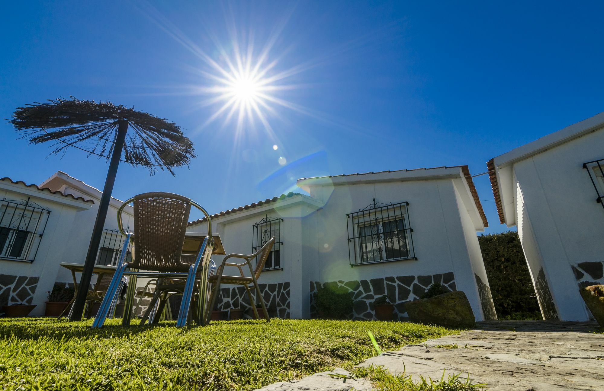 El Rancho Aparthotel Тарифа Екстериор снимка